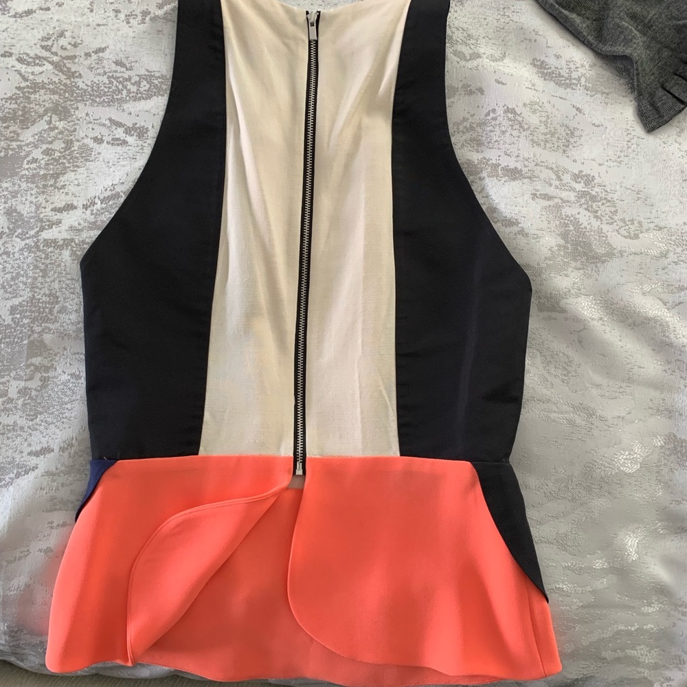 Colorblock Pattern -DVF - Picture 4 of 8